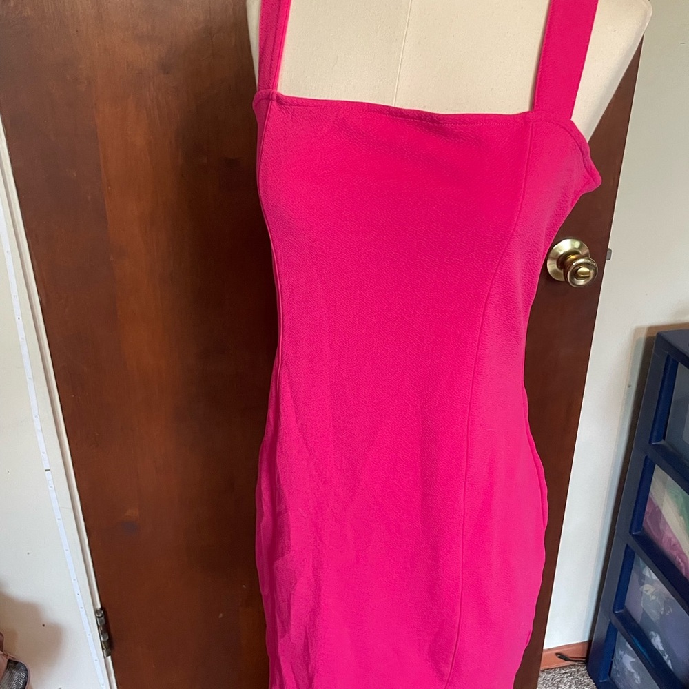 Elegant Pink Women's Dress